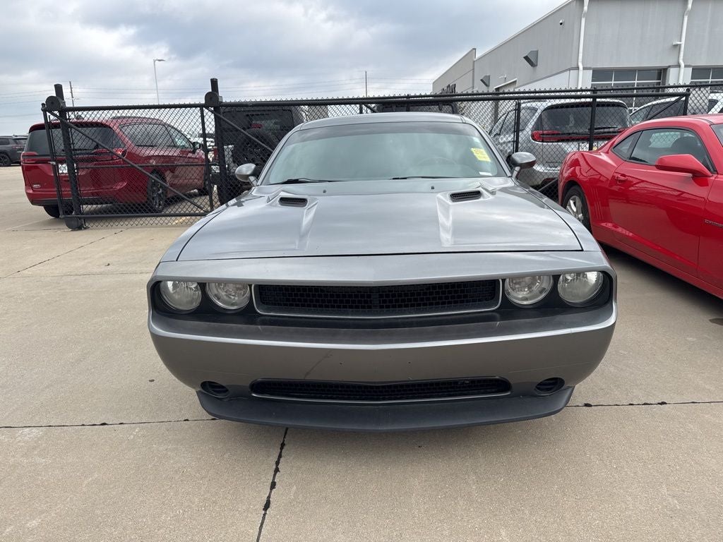 Used 2012 Dodge Challenger SXT with VIN 2C3CDYAG8CH220681 for sale in Waukee, IA