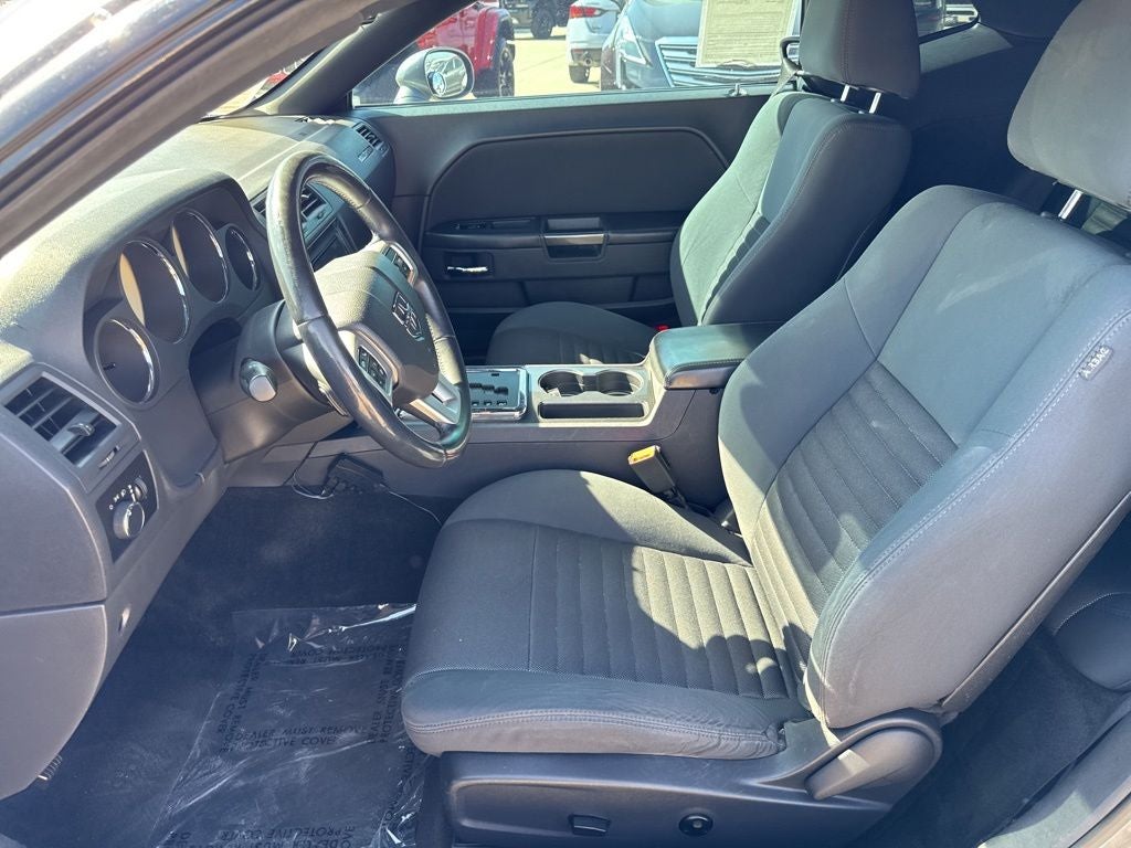 2012 Dodge Challenger SXT