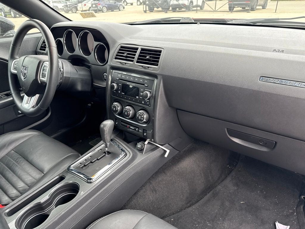 2013 Dodge Challenger SXT
