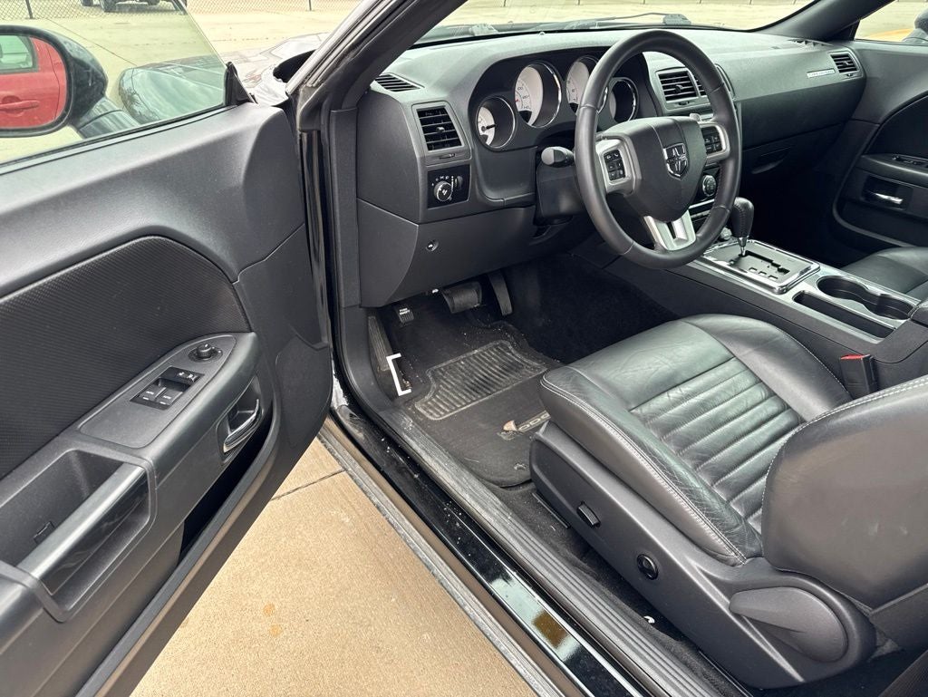 2013 Dodge Challenger SXT