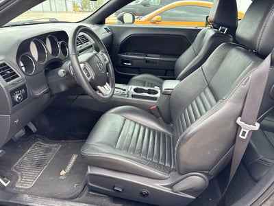 2013 Dodge Challenger SXT