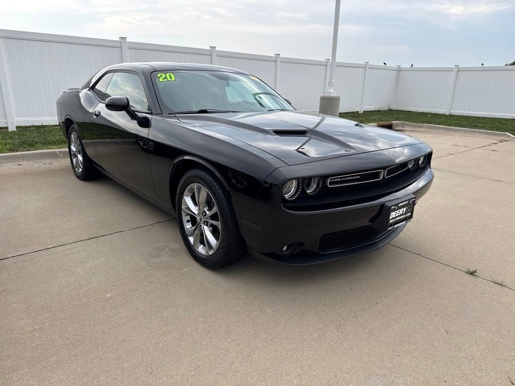 2020 Dodge Challenger SXT