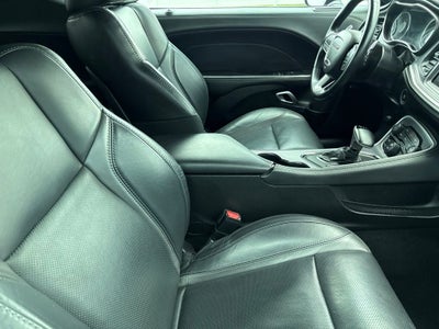 2020 Dodge Challenger SXT AWD