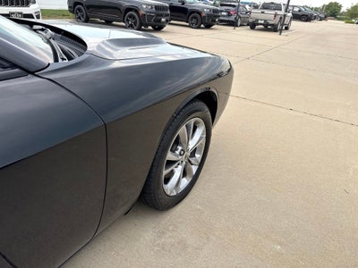 2020 Dodge Challenger SXT AWD