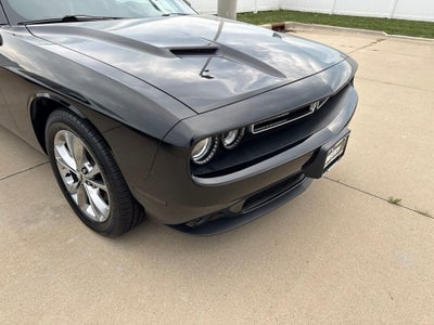 2020 Dodge Challenger SXT AWD
