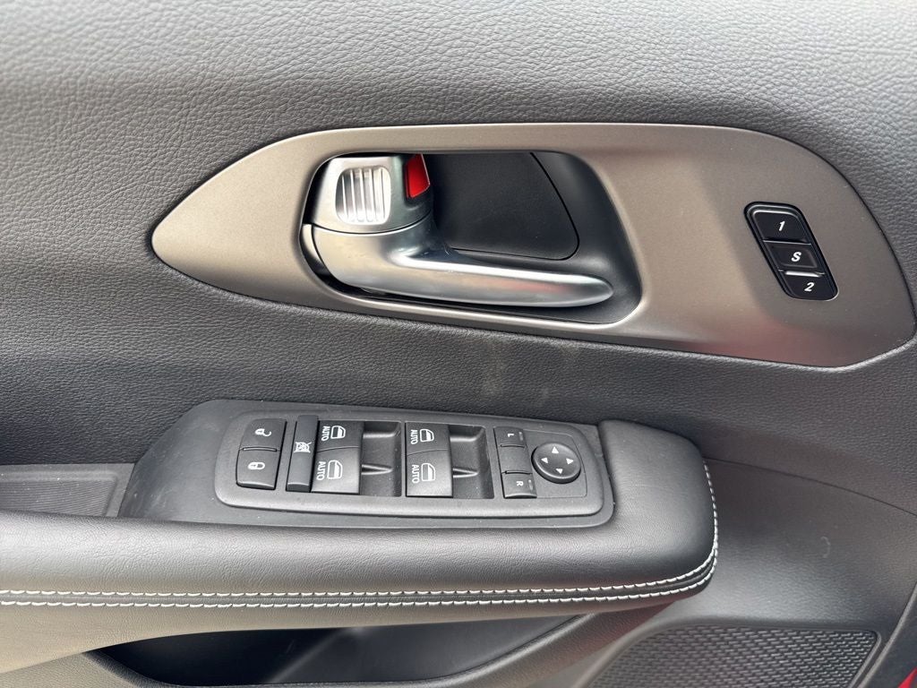 2027 Chrysler Pacifica PACIFICA SELECT