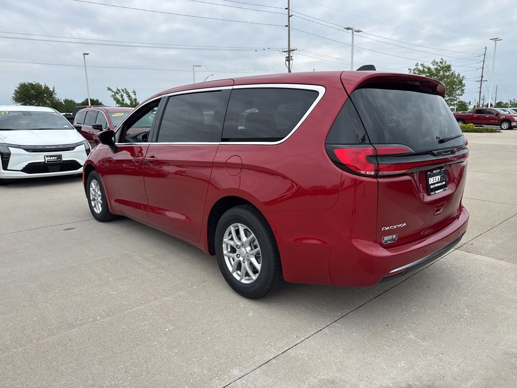 2027 Chrysler Pacifica PACIFICA SELECT