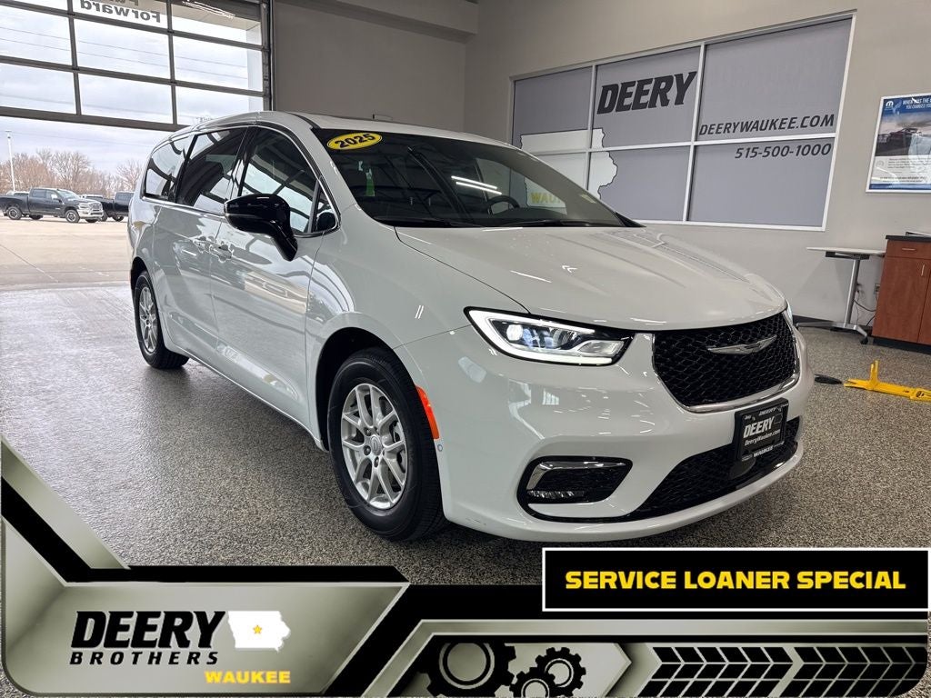 2025 Chrysler Pacifica PACIFICA SELECT