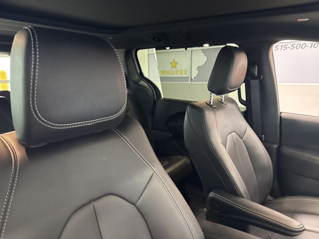 2025 Chrysler Pacifica PACIFICA SELECT