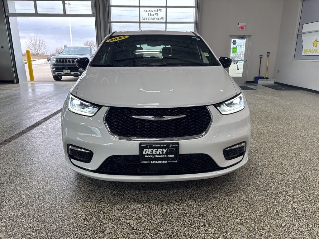 2025 Chrysler Pacifica PACIFICA SELECT