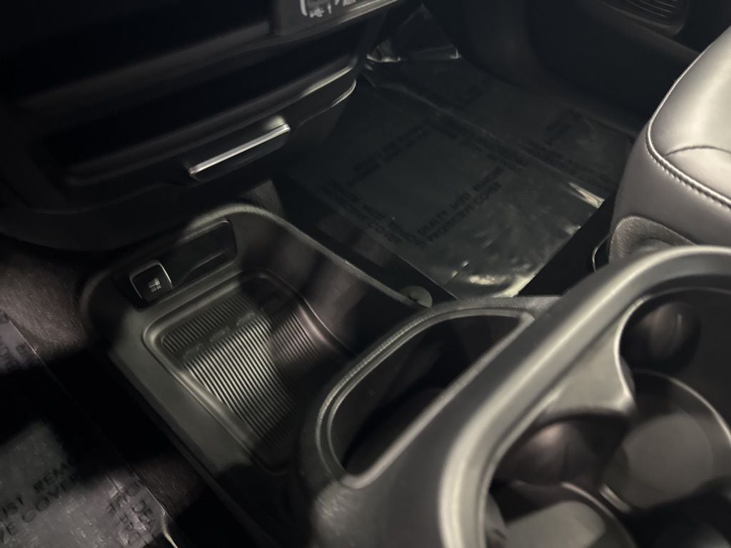 2025 Chrysler Pacifica PACIFICA SELECT