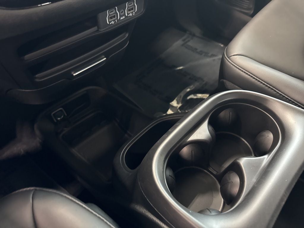 2025 Chrysler Pacifica PACIFICA SELECT