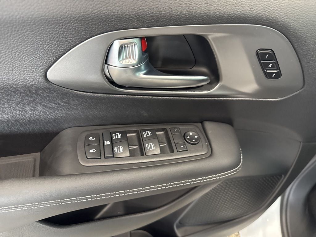 2025 Chrysler Pacifica PACIFICA SELECT