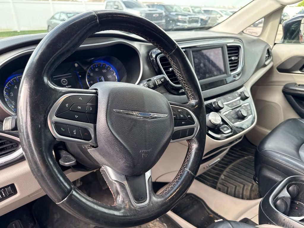 2020 Chrysler Pacifica Touring L