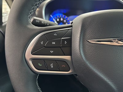 2025 Chrysler Pacifica PACIFICA SELECT