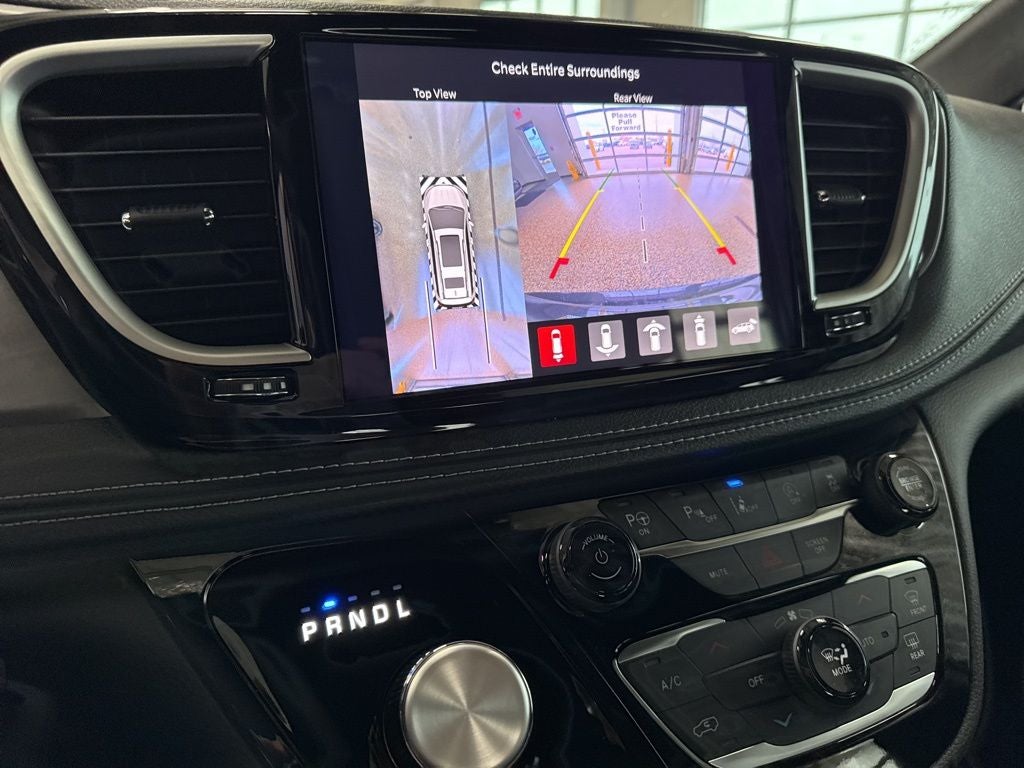 2025 Chrysler Pacifica PACIFICA SELECT