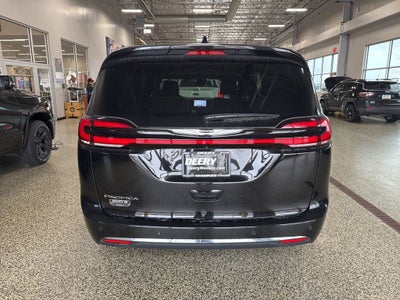 2025 Chrysler Pacifica PACIFICA SELECT