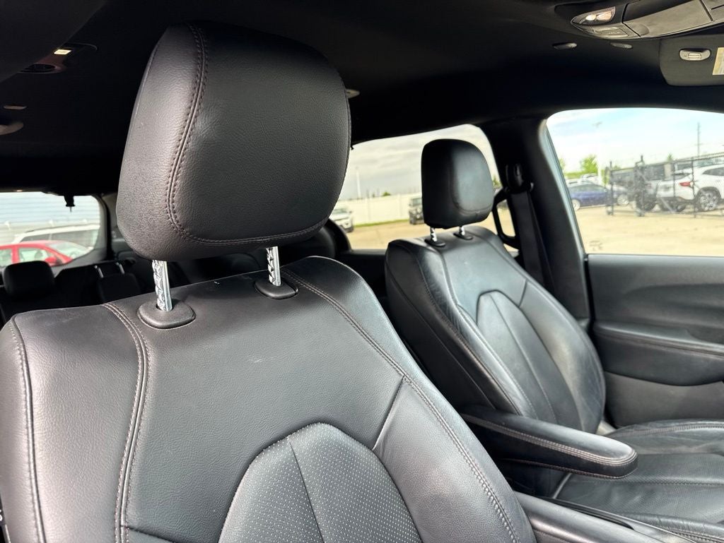 2020 Chrysler Pacifica 35th Anniversary Touring L