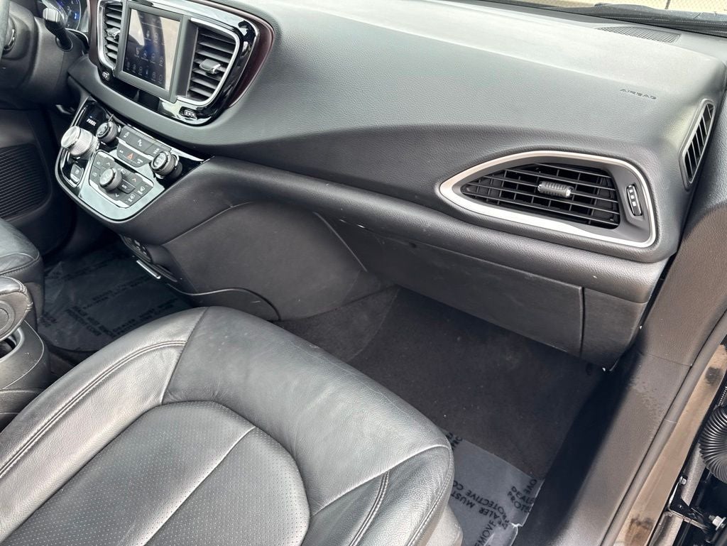 2020 Chrysler Pacifica 35th Anniversary Touring L
