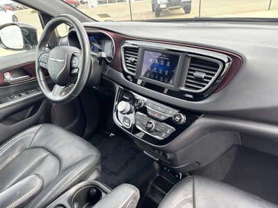 2020 Chrysler Pacifica 35th Anniversary Touring L