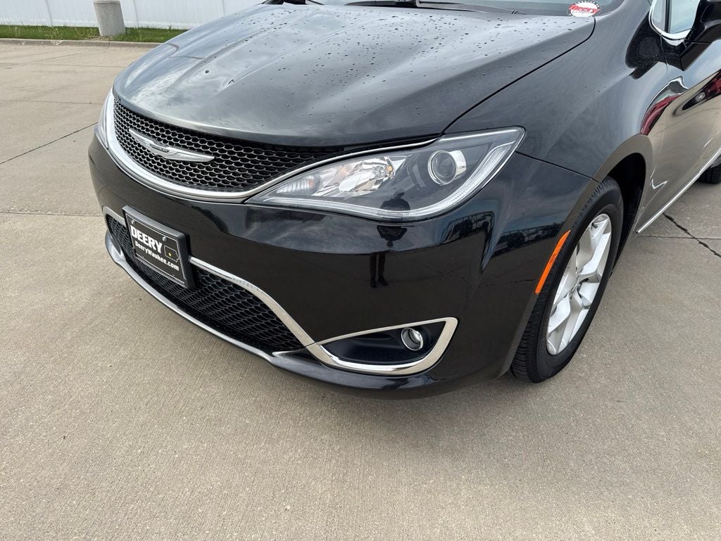 2020 Chrysler Pacifica 35th Anniversary Touring L