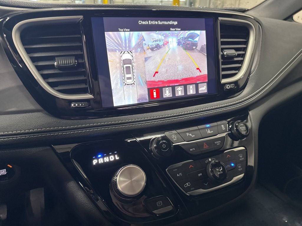 2026 Chrysler Pacifica PACIFICA SELECT