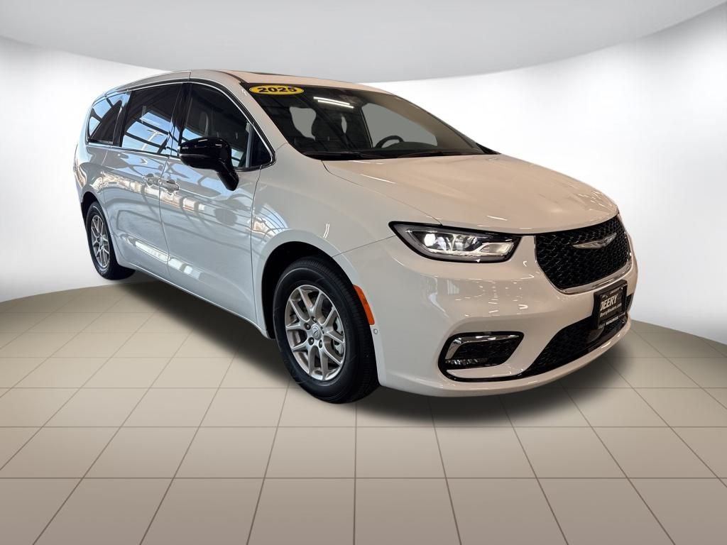 2025 Chrysler Pacifica PACIFICA SELECT