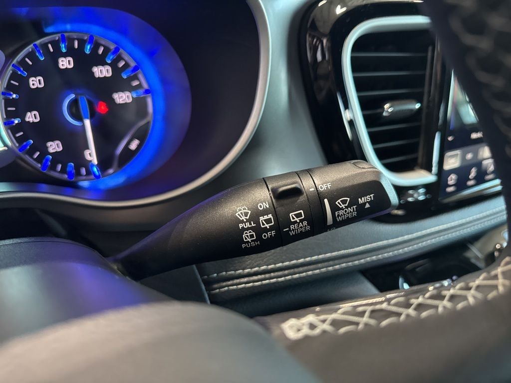 2025 Chrysler Pacifica PACIFICA SELECT