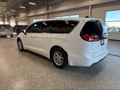 2025 Chrysler Pacifica PACIFICA SELECT