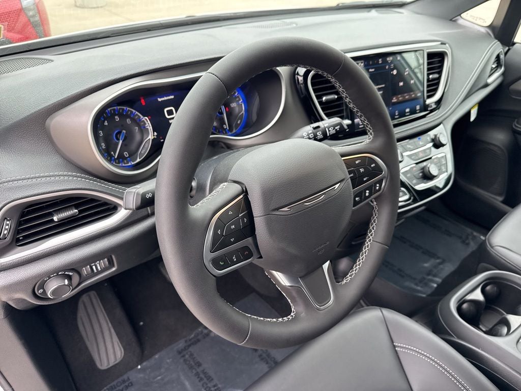 2027 Chrysler Pacifica PACIFICA SELECT