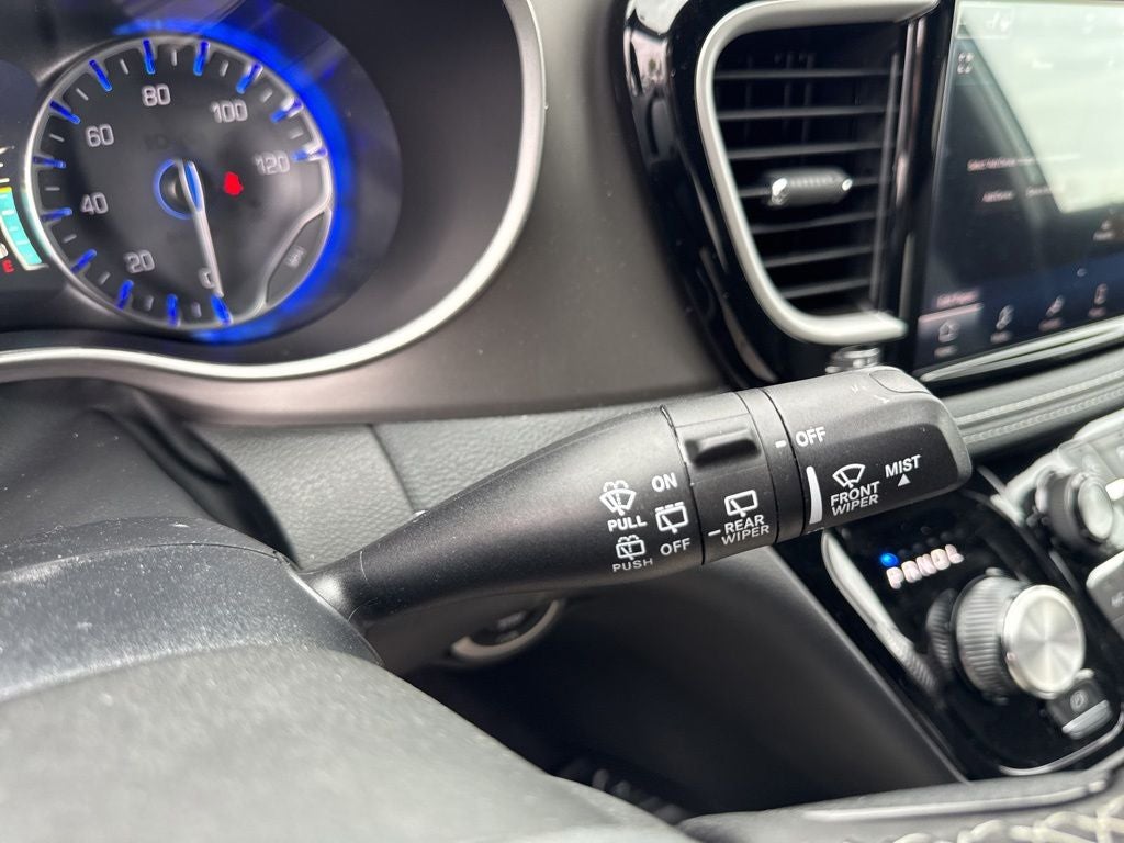 2027 Chrysler Pacifica PACIFICA SELECT