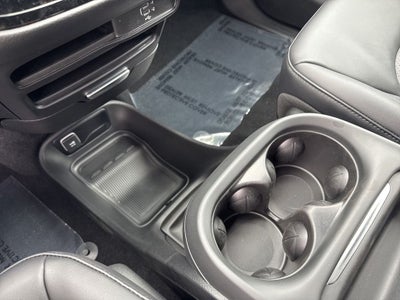2027 Chrysler Pacifica PACIFICA SELECT