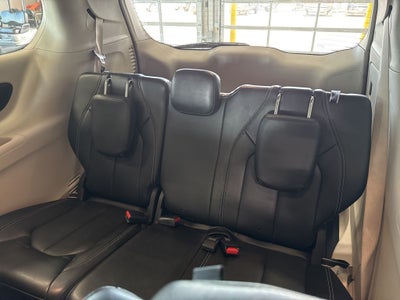 2020 Chrysler Voyager LXI