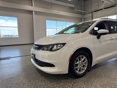 2020 Chrysler Voyager LXI