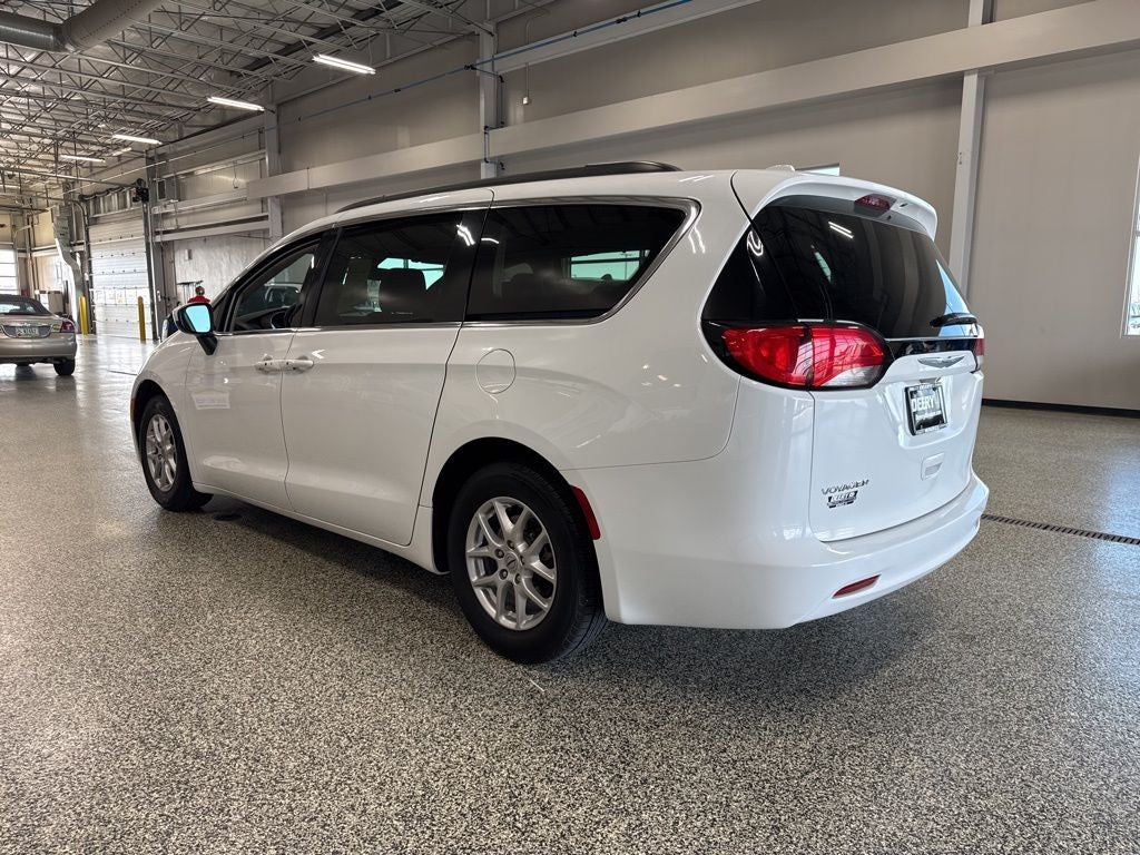 2020 Chrysler Voyager LXI