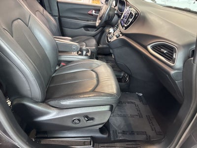 2020 Chrysler Pacifica 35th Anniversary Touring L Plus