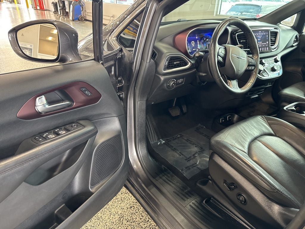 2020 Chrysler Pacifica 35th Anniversary Touring L Plus