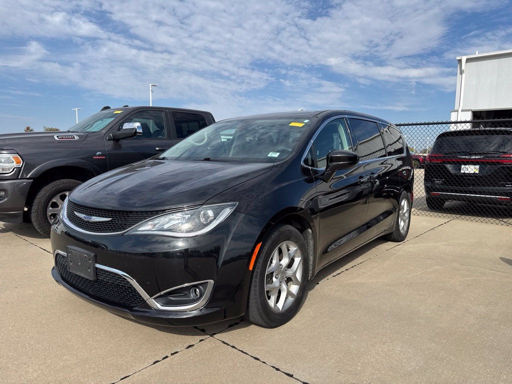 2019 Chrysler Pacifica Touring Plus
