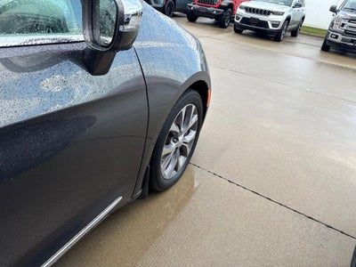 2019 Chrysler Pacifica Limited