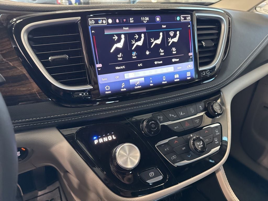 2024 Chrysler Pacifica Limited