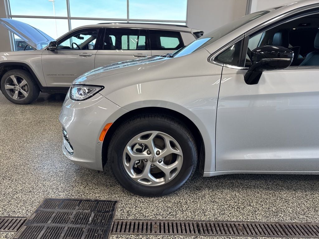 2024 Chrysler Pacifica Limited