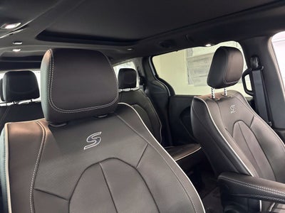 2027 Chrysler Pacifica PACIFICA LIMITED