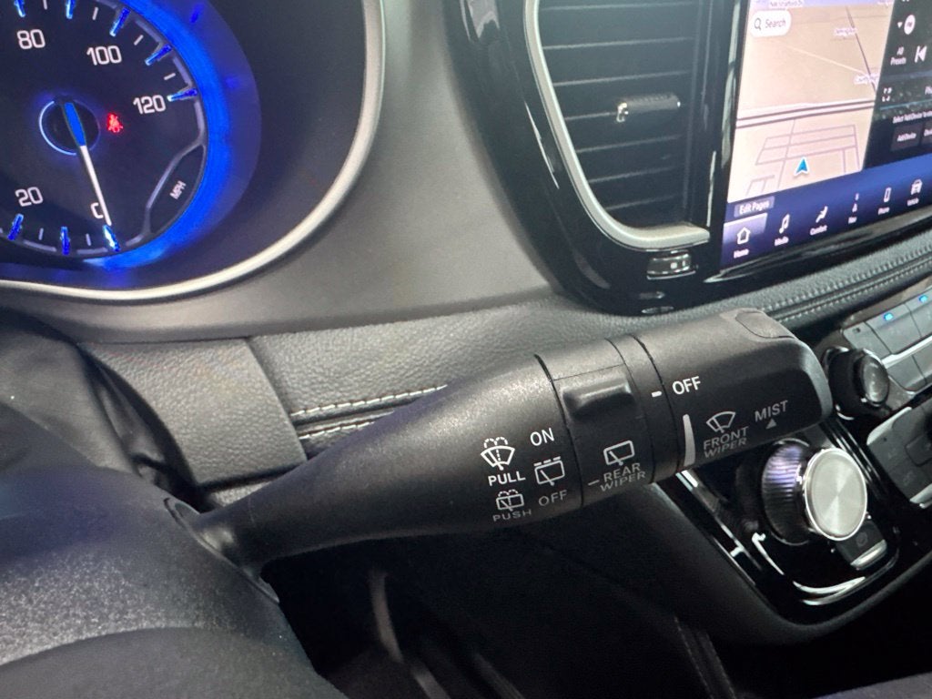 2027 Chrysler Pacifica PACIFICA LIMITED