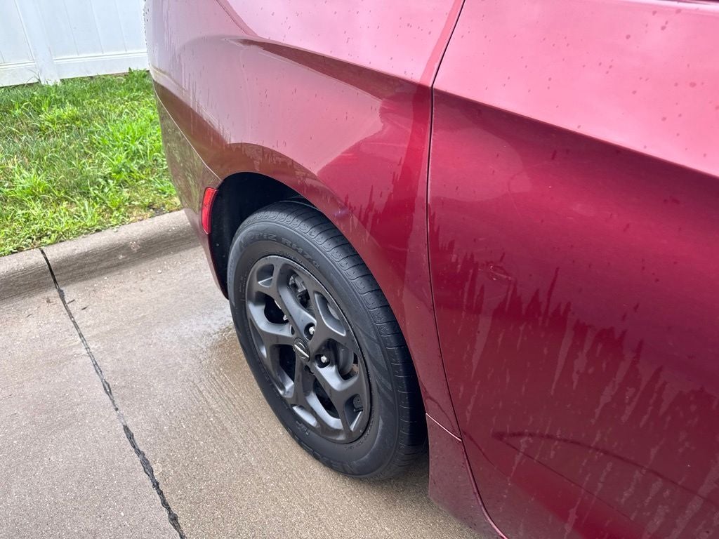 2021 Chrysler Pacifica Hybrid Touring L