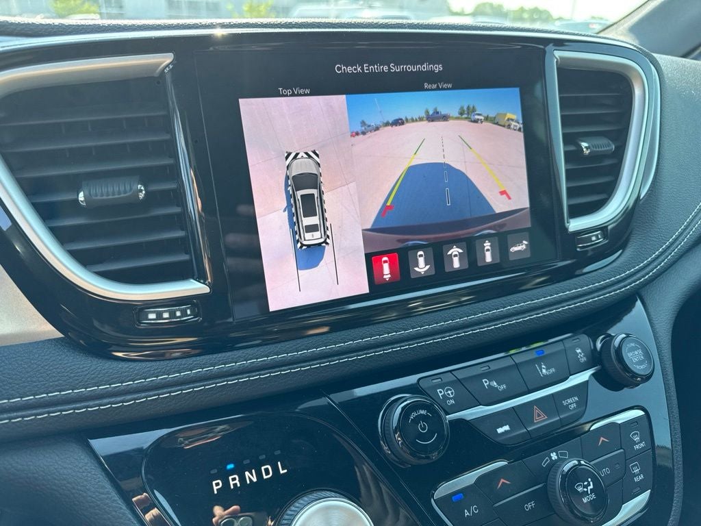 2021 Chrysler Pacifica Hybrid Touring L