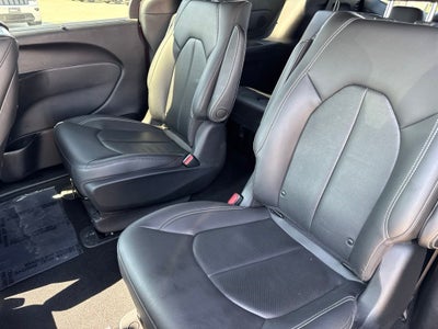 2021 Chrysler Pacifica Hybrid Touring L