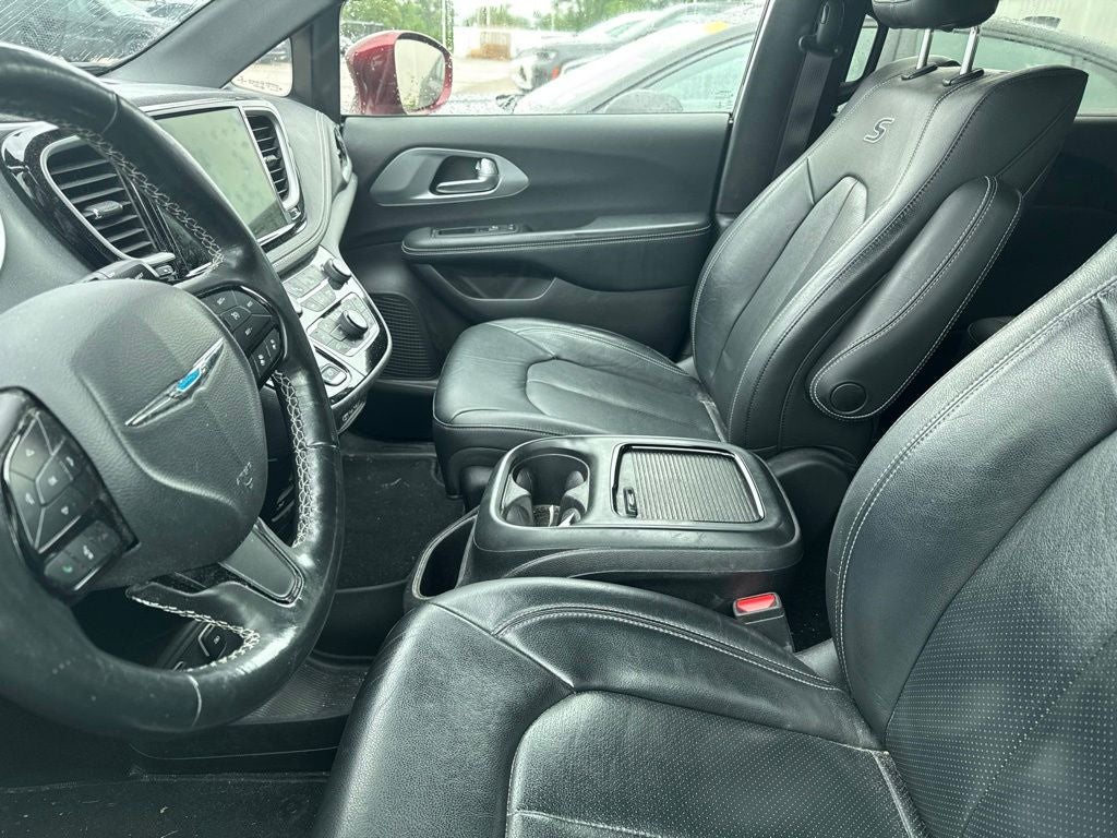 2021 Chrysler Pacifica Hybrid Touring L