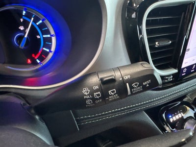 2024 Chrysler Pacifica Hybrid S Appearance Pkg