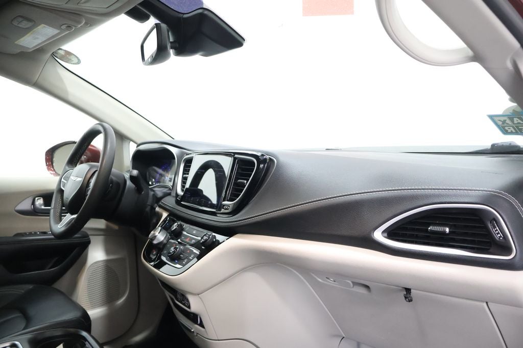 2022 Chrysler Pacifica Touring L AWD