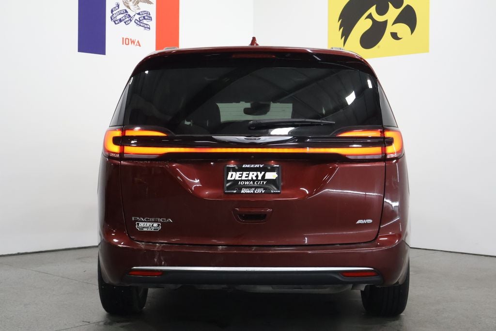 2022 Chrysler Pacifica Touring L AWD